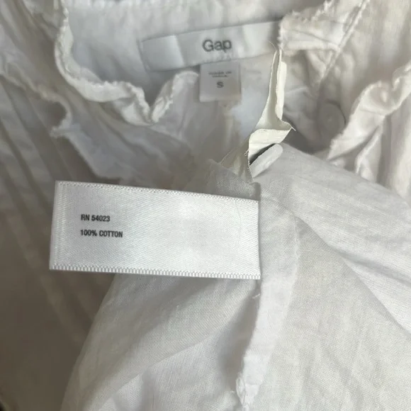 GAP Sleeveless Ruffle Top - Picture 7 of 7